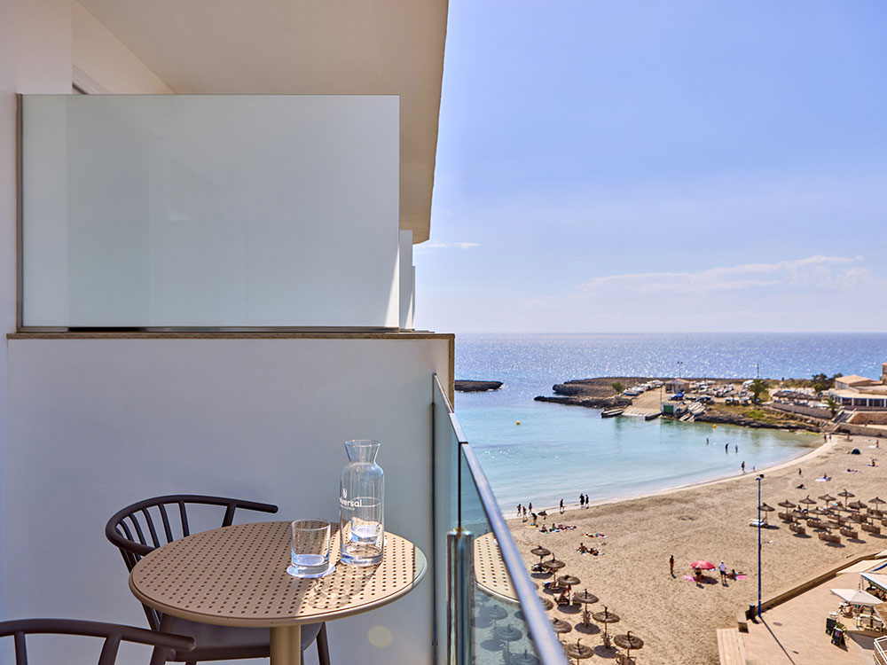 Camera vista mare laterale Camera vista mare laterale universal hotel perla