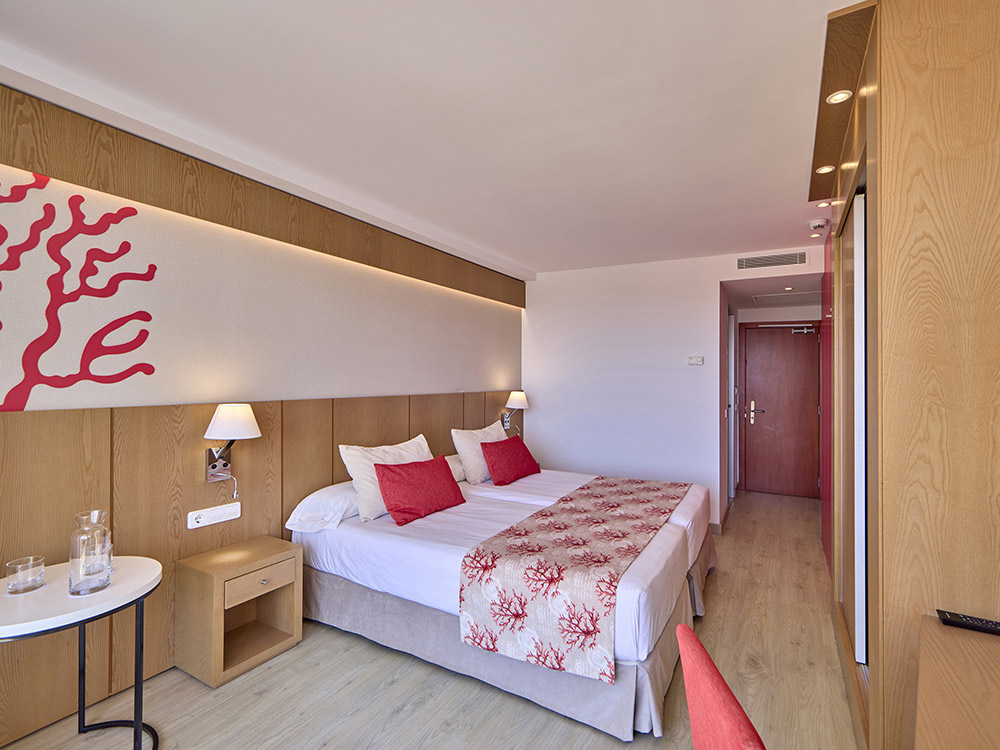 Camera vista mare laterale Camera vista mare laterale universal hotel perla