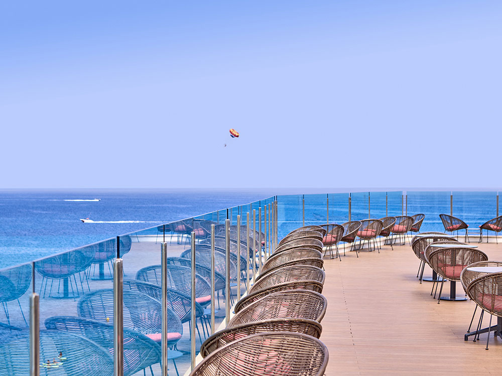 skybar service skybar universal hotel perla