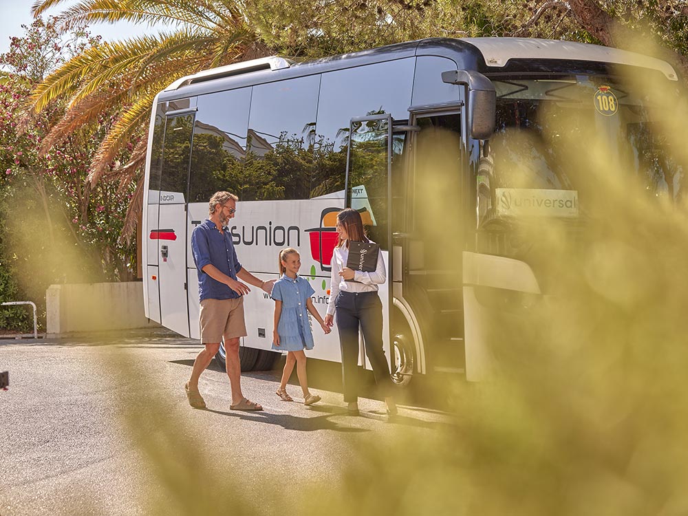 Transferts et excursions Transferts et excursions universal hotel perla