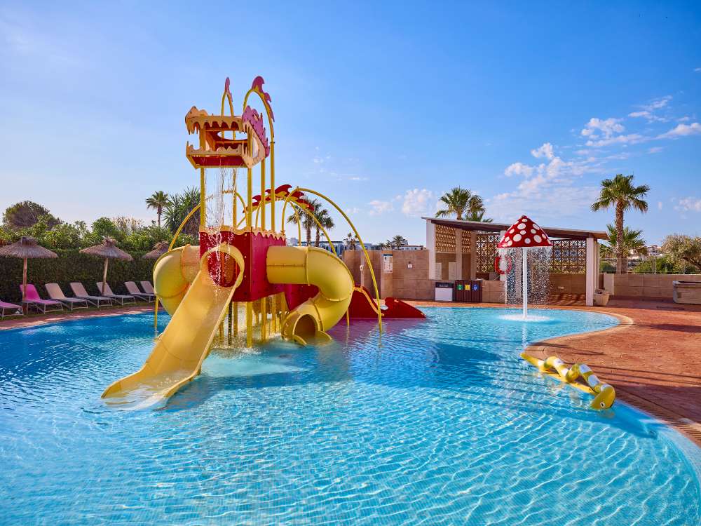 loisirs et services loisirs et services universal hotel romantica