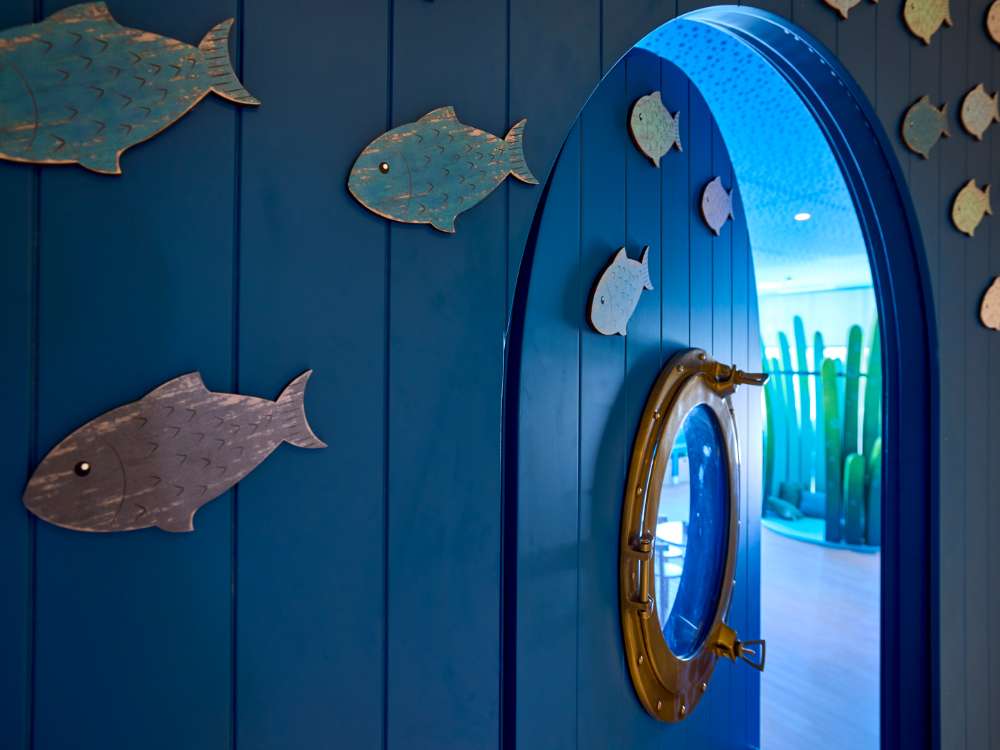 loisirs et services loisirs et services universal hotel romantica