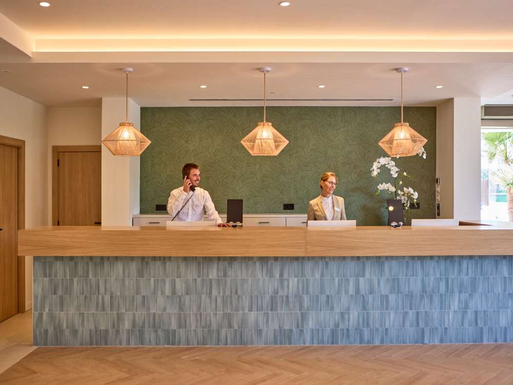 Autres services Autres services universal hotel romantica