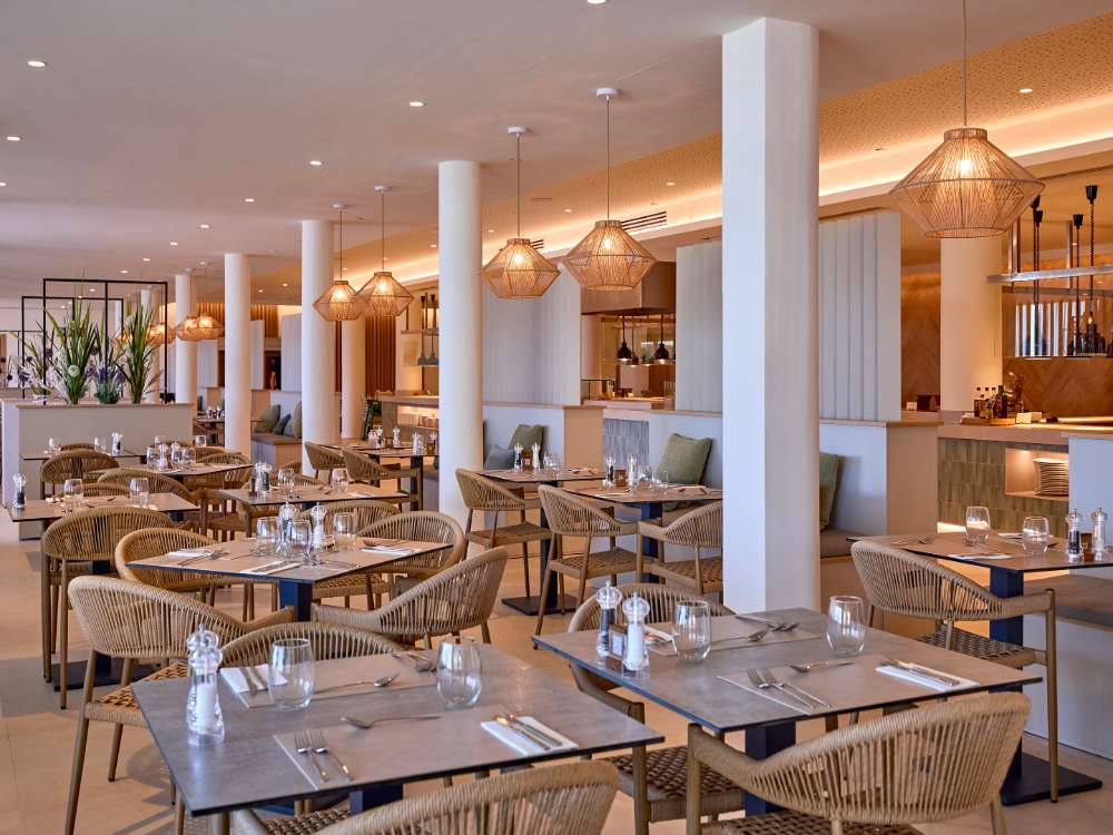 Restaurants et bars Restaurants et bars universal hotel romantica