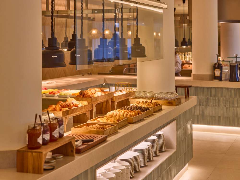 Restaurants et bars Restaurants et bars universal hotel romantica