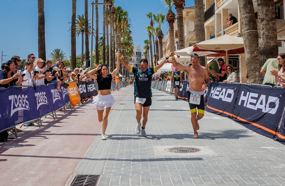 deportes universal beach hotels