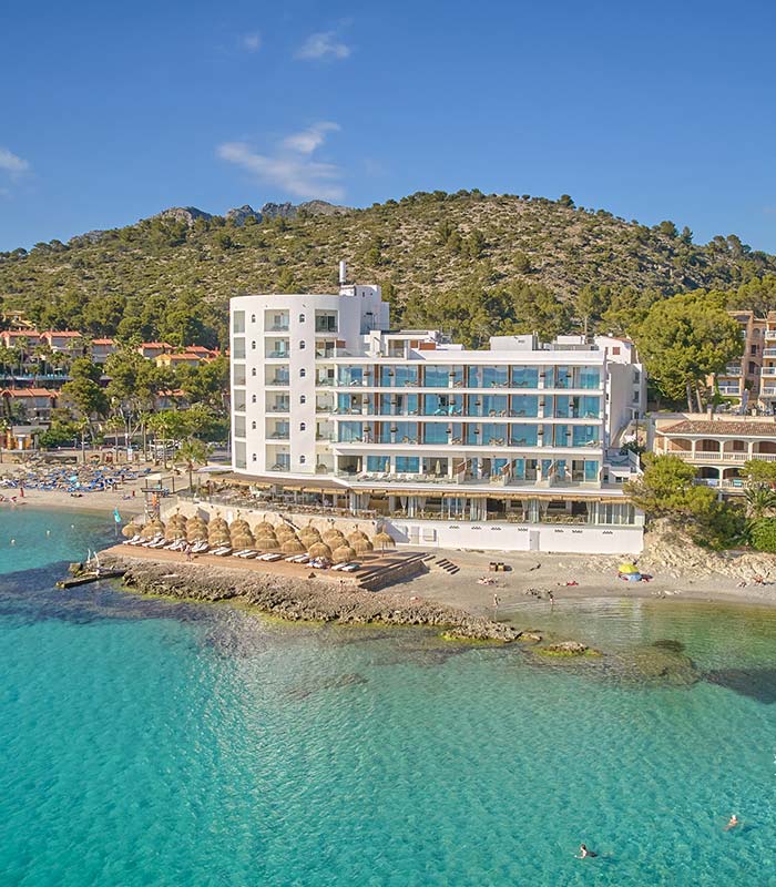 universal hotel aquamarin