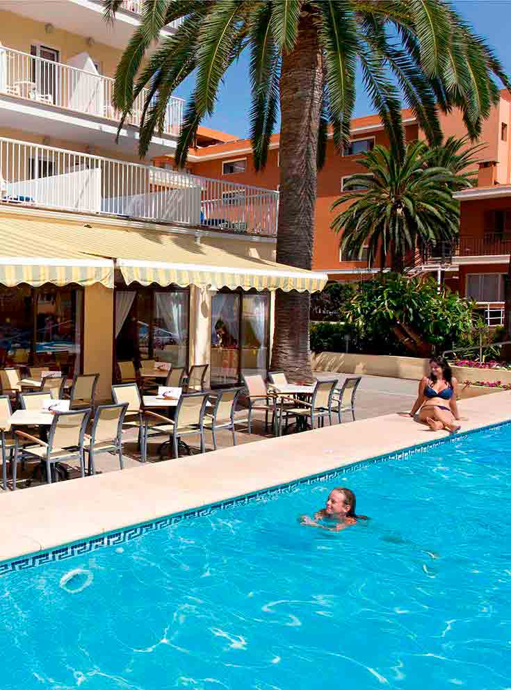 piscina hotel bikini universal beach hotels