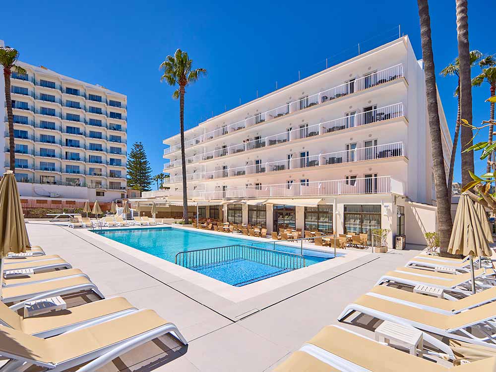 Pool service universal hotel bikini