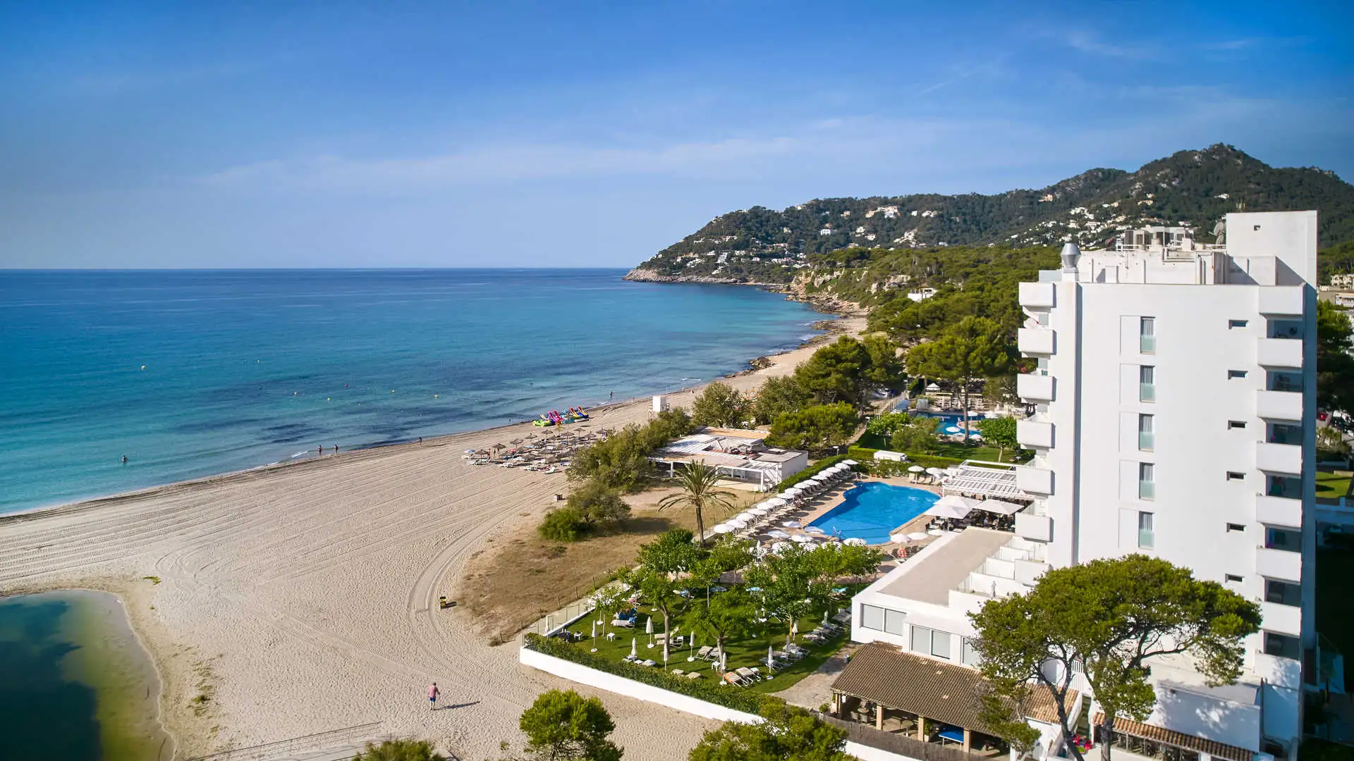 services universal hotel castell royal universal beach hotels